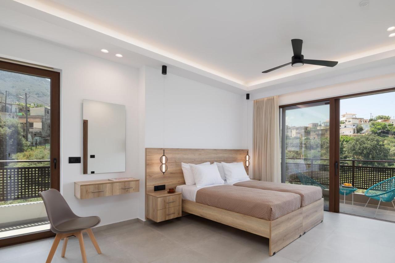 O-Cyanea Villa With Heated Pool Kournas Bagian luar foto