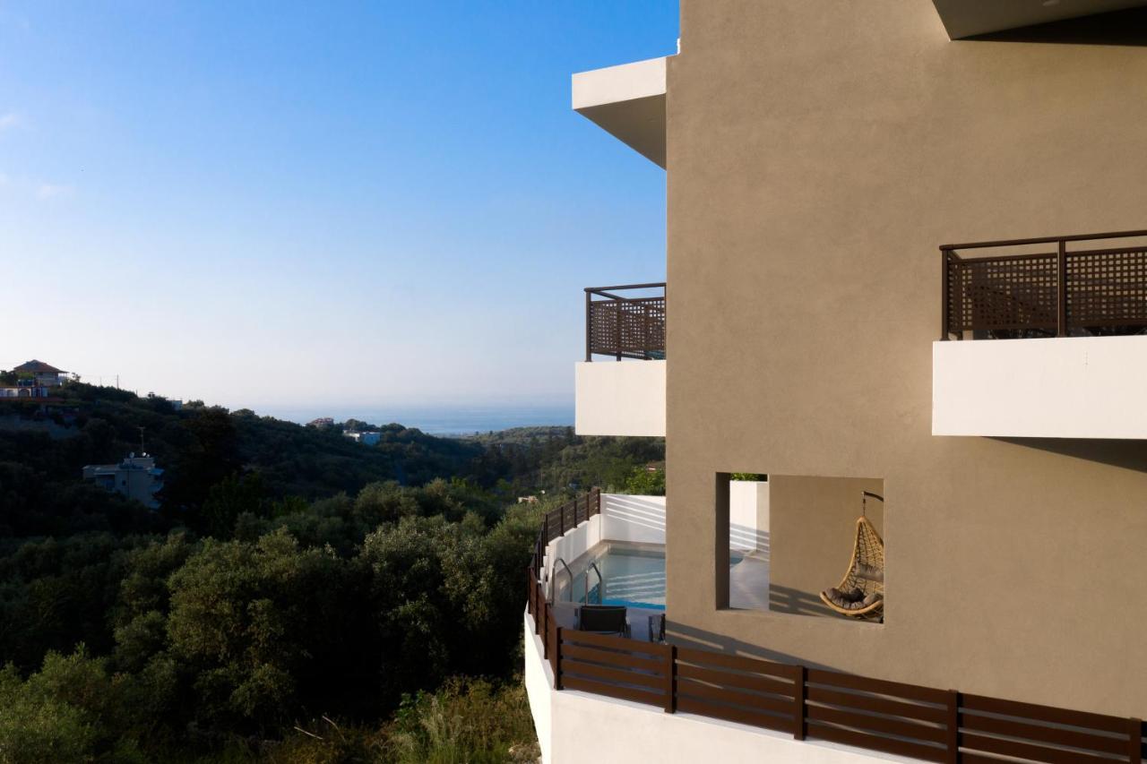 O-Cyanea Villa With Heated Pool Kournas Bagian luar foto