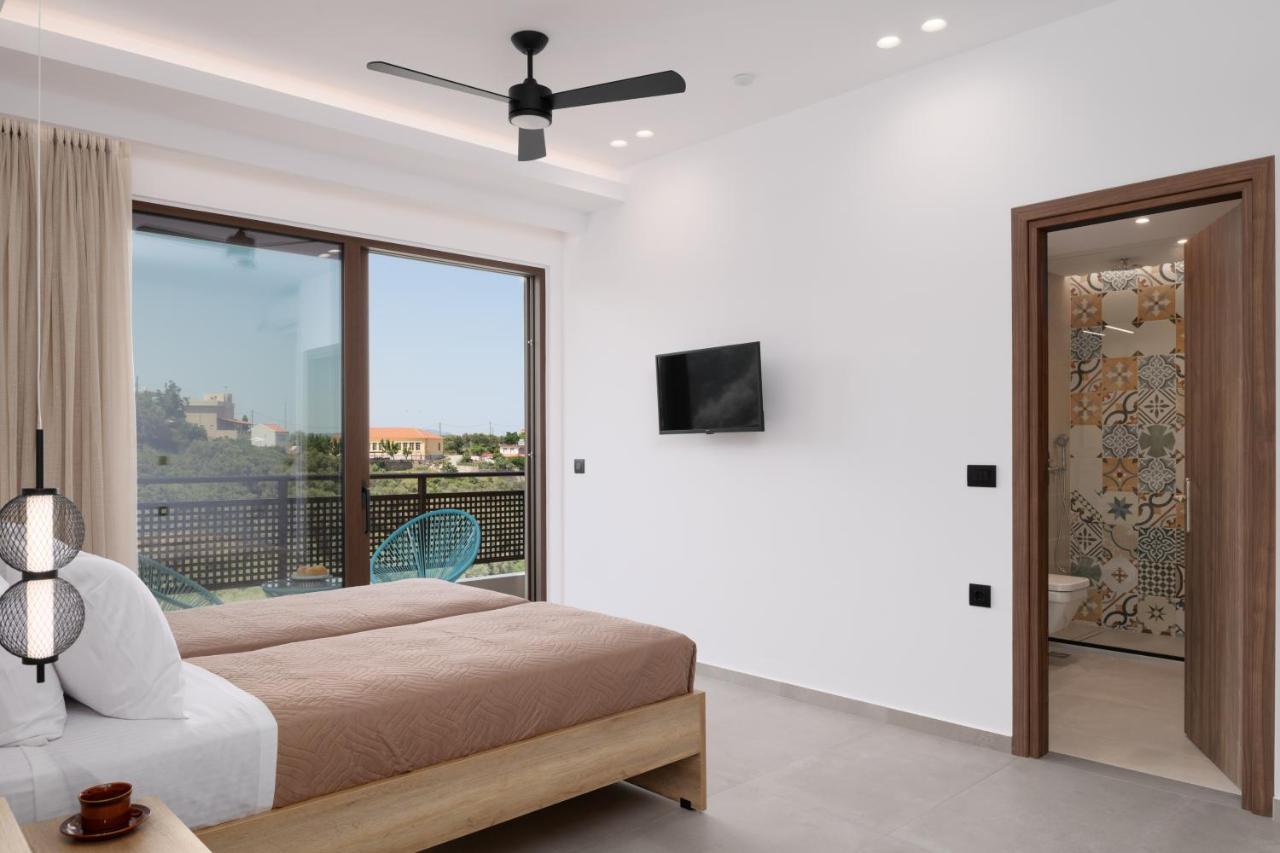 O-Cyanea Villa With Heated Pool Kournas Bagian luar foto