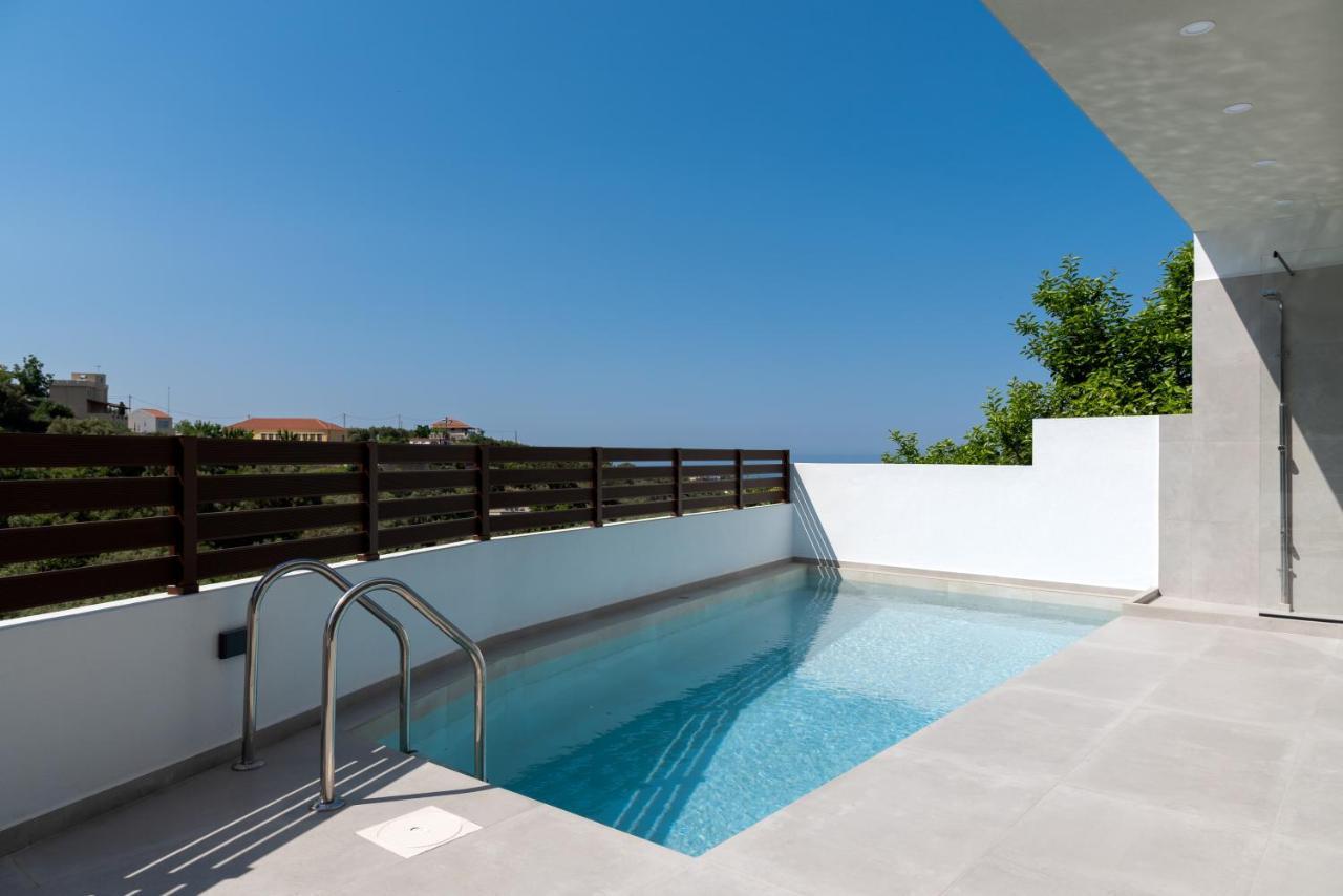 O-Cyanea Villa With Heated Pool Kournas Bagian luar foto